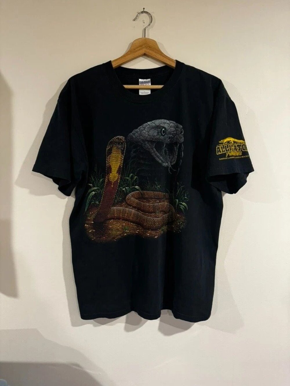 Vintage Alligator Adventure T Shirt 1990s Myrtle Beach Nature Tee Men’s L Large